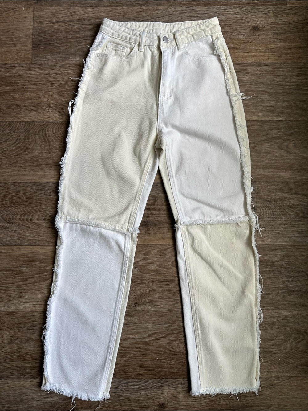 SHEIN Colorblock Patchwork Straight Leg Jeans White Cream Size 2 Raw Frayed Hem